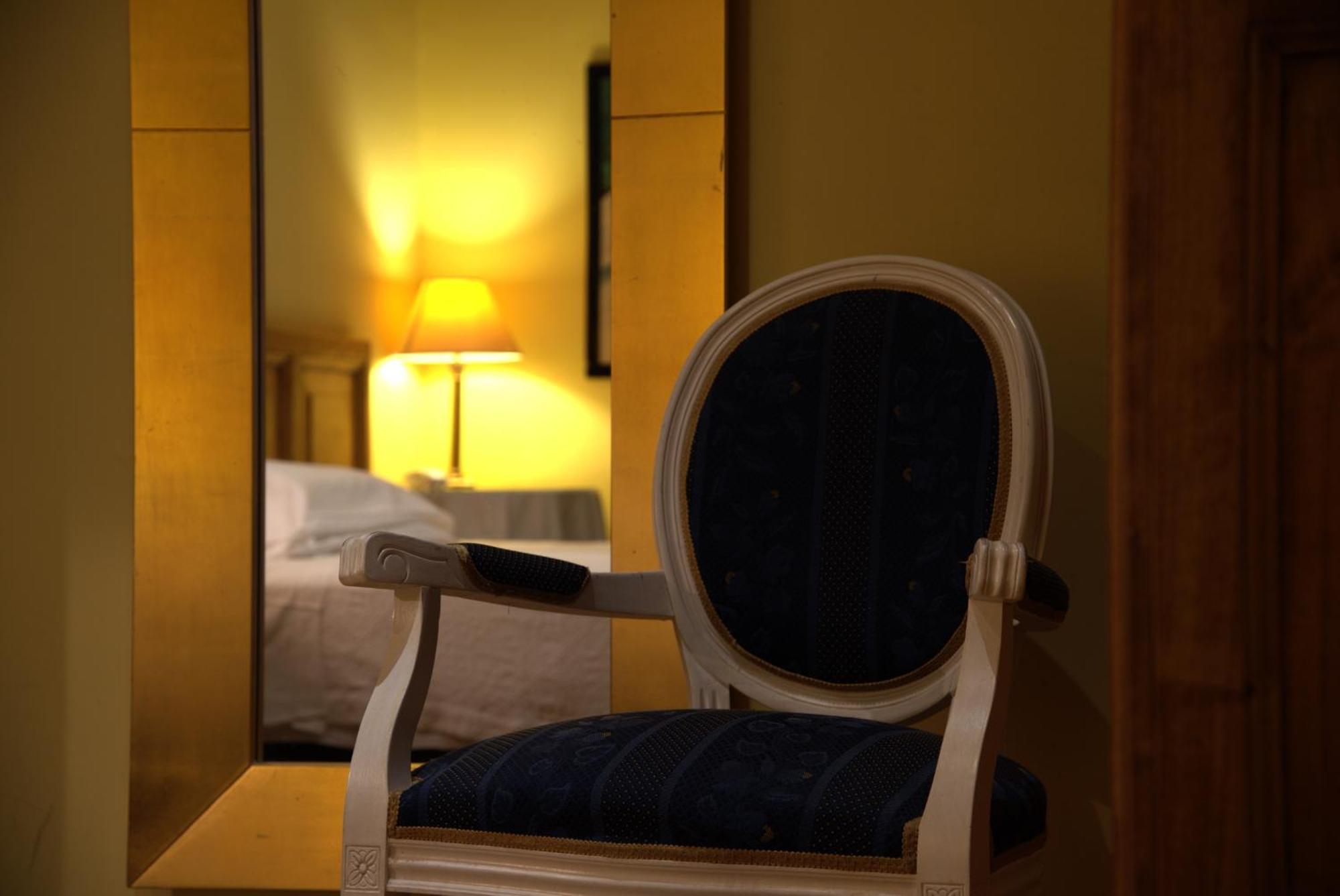 Hotel Locanda Cairoli Рим Экстерьер фото